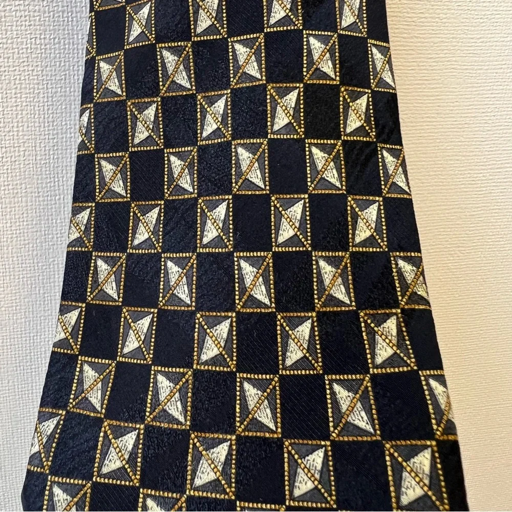 Valentino Men's Necktie 58”Handmade in Italy, 100% Silk Gold & Black Geometric